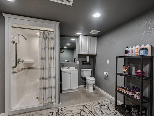 15639 SE 29th Street, Choctaw, OK 73020