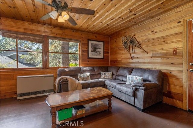 796 Silver Tip Drive, Big Bear Lake, CA 92315