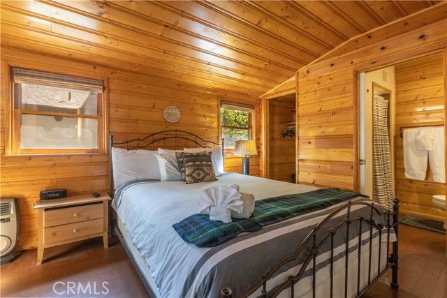 796 Silver Tip Drive, Big Bear Lake, CA 92315