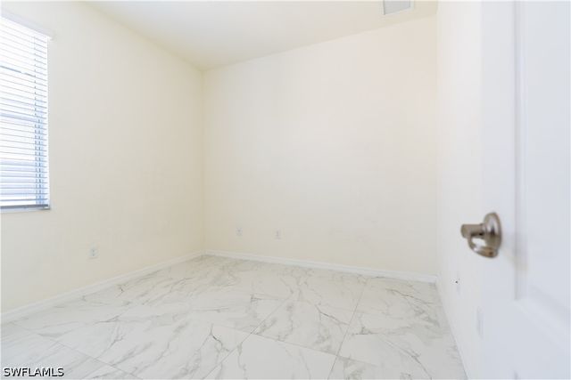 3669 Crimson LN, Fort Myers, FL 33916