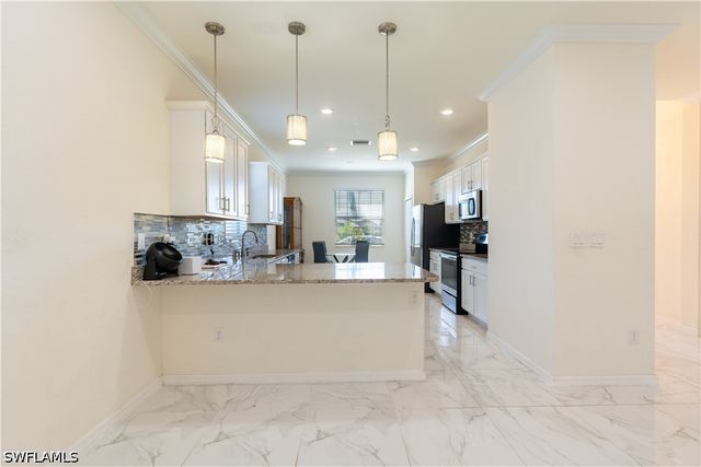 3669 Crimson LN, Fort Myers, FL 33916