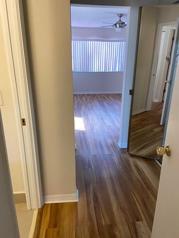 5061 ERNST COURT 11, Orlando, FL 32819