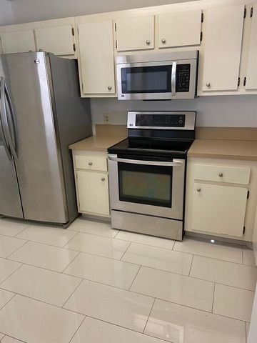 5061 ERNST COURT 11, Orlando, FL 32819