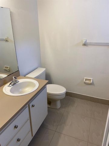 5061 ERNST COURT 11, Orlando, FL 32819