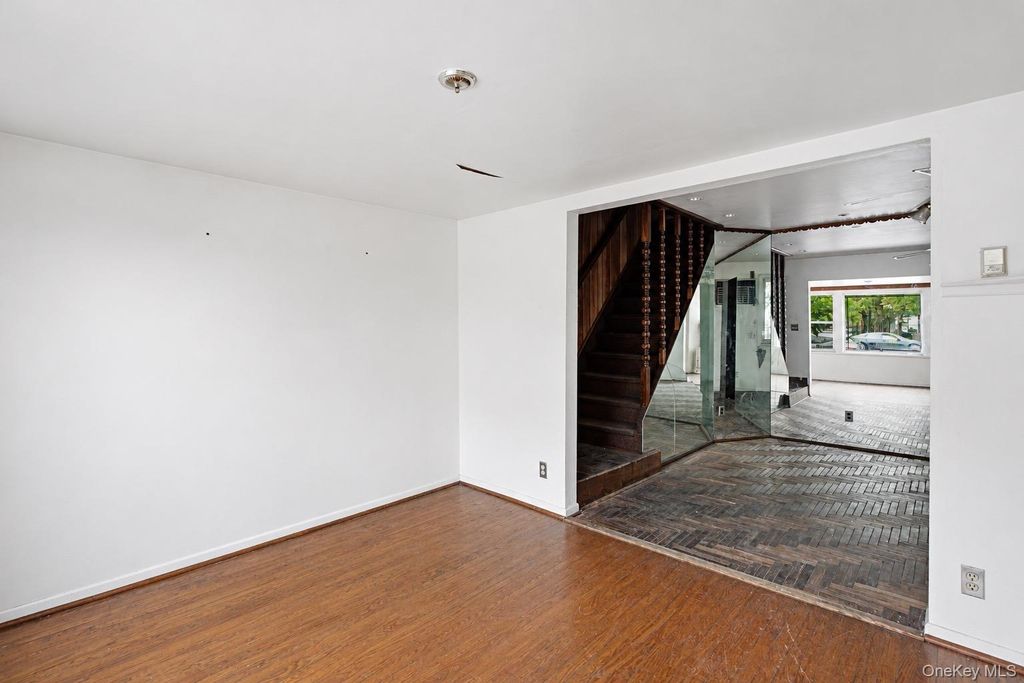 2221 Utica Avenue, Brooklyn, NY 11234 — photo 5
