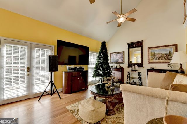 1031 Riverside Road, Sugar Hill, GA 30518