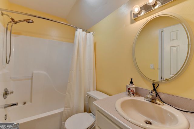 1031 Riverside Road, Sugar Hill, GA 30518