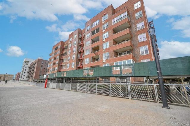 117-12 Ocean Promenade 2N, Rockaway Park, NY 11694