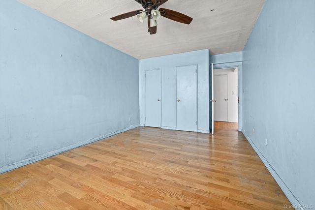 117-12 Ocean Promenade 2N, Rockaway Park, NY 11694