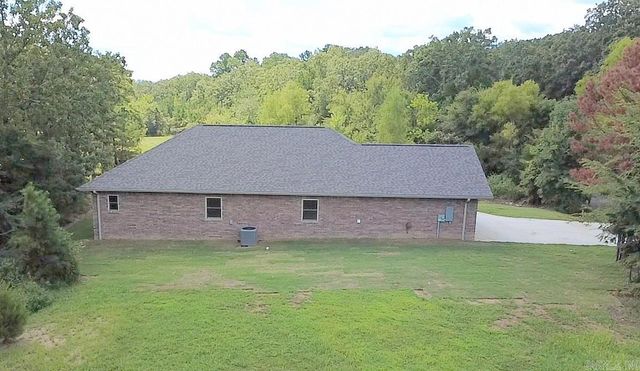 104 Red Oak Drive, Mena, AR 71953