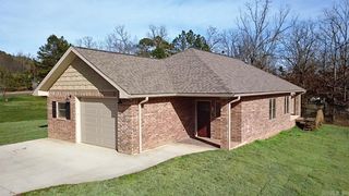 104 Red Oak Drive, Mena, AR 71953