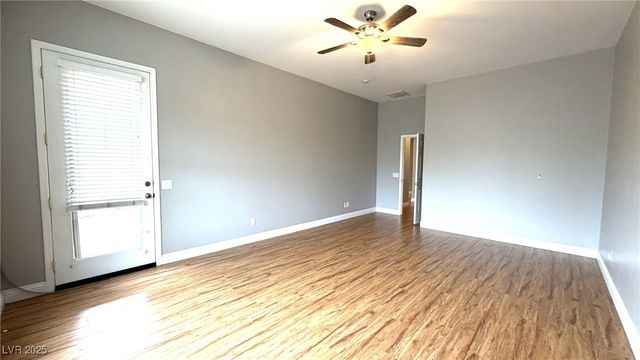 29 Brandermill Drive, Henderson, NV 89052