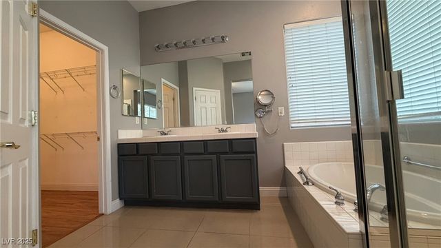 29 Brandermill Drive, Henderson, NV 89052