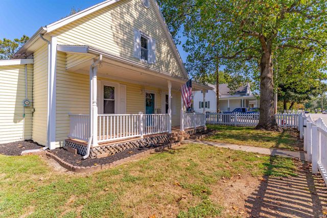 424 E Oak Street, Boonville, IN 47601