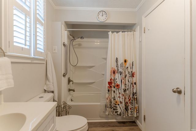 424 E Oak Street, Boonville, IN 47601