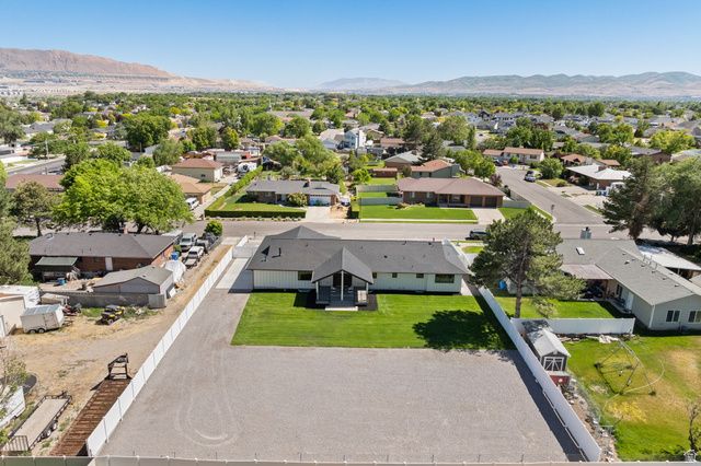 1352 W 11940 S, Riverton, UT 84065