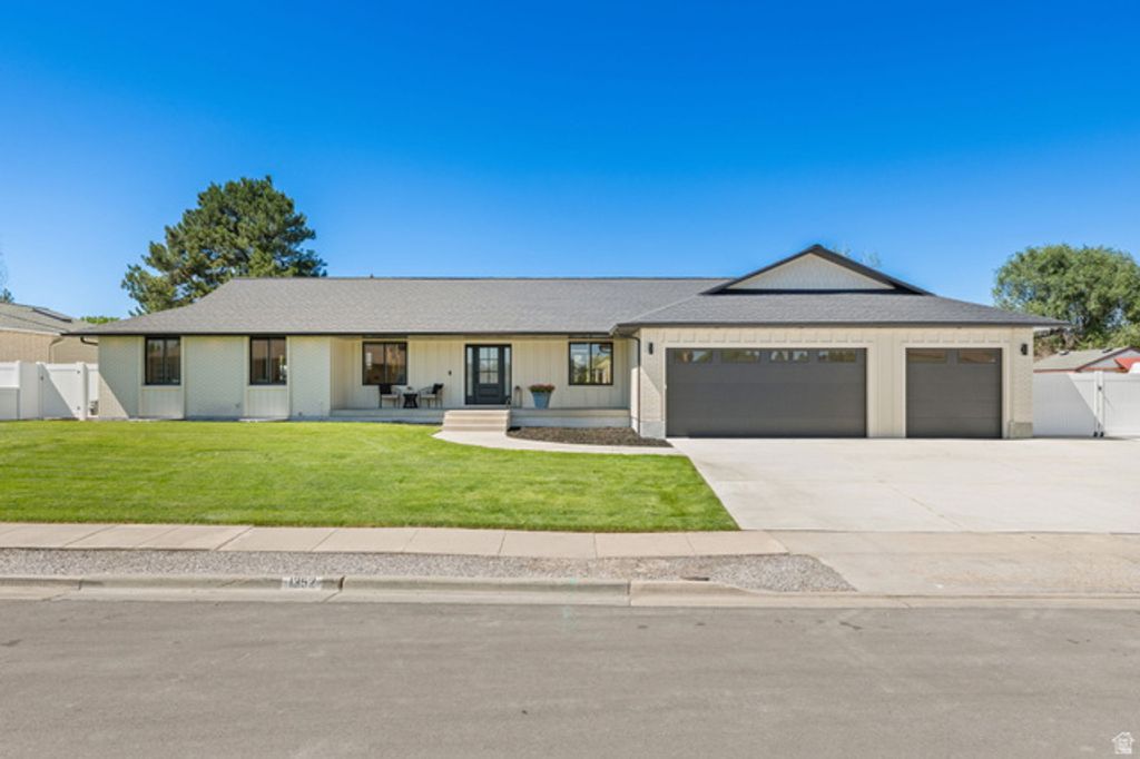 1352 W 11940 S, Riverton, UT 84065