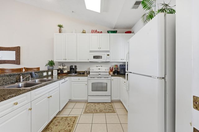 601 Hillside Dr N Apt 3945, North Myrtle Beach, SC 29582