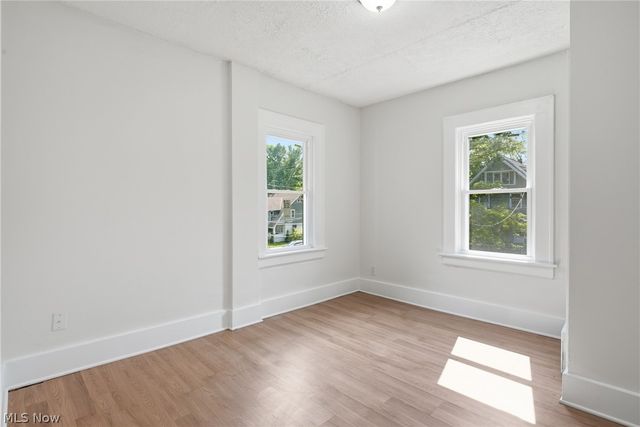 115 Burton Avenue, Akron, OH 44302