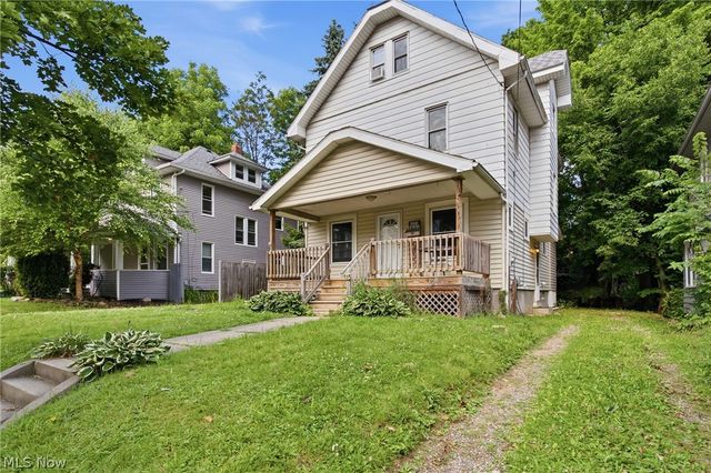 115 Burton Avenue, Akron, OH 44302