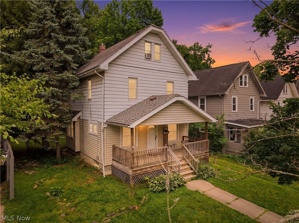 115 Burton Avenue, Akron, OH 44302