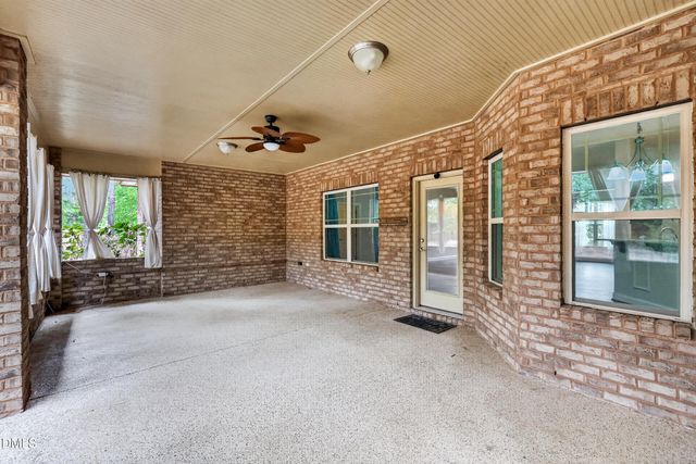 35 River Rock Way, Franklinton, NC 27525