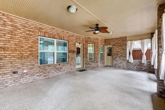 35 River Rock Way, Franklinton, NC 27525