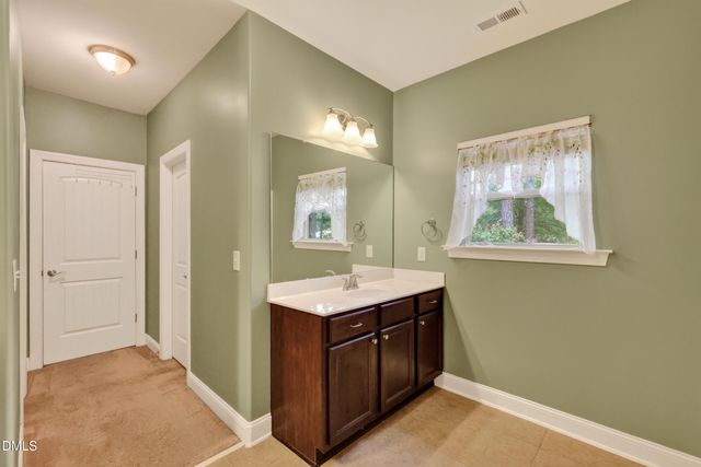 35 River Rock Way, Franklinton, NC 27525