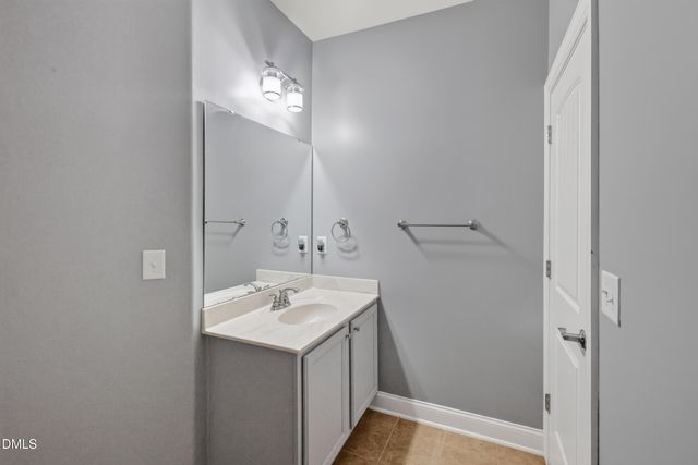35 River Rock Way, Franklinton, NC 27525