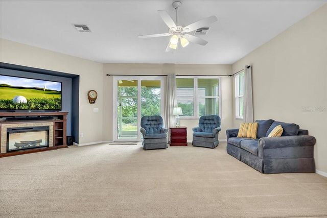 12933 SW PEMBROKE CIRCLE S, Lake Suzy, FL 34269