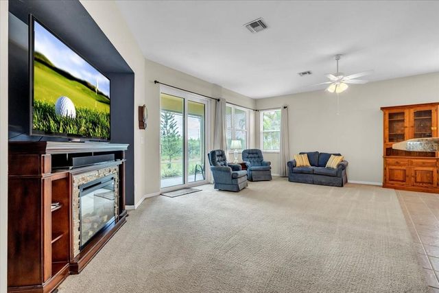 12933 SW PEMBROKE CIRCLE S, Lake Suzy, FL 34269