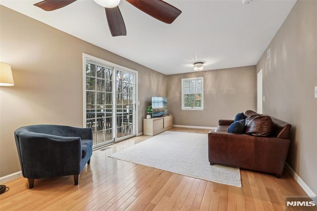 189 Glen Avenue, Glen Rock, NJ 07452