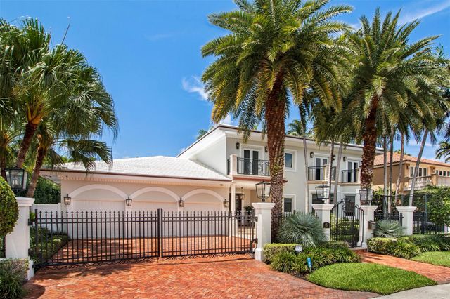 15 PELICAN DR, Fort Lauderdale, FL 33301