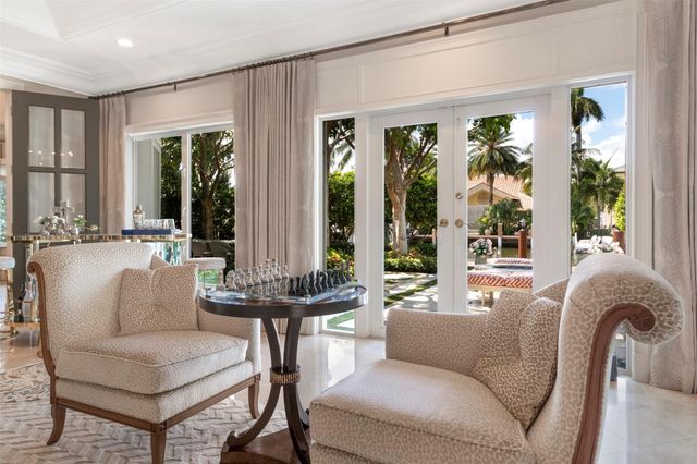 15 PELICAN DR, Fort Lauderdale, FL 33301