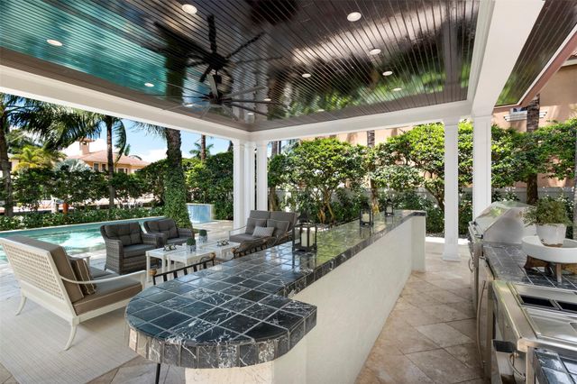 15 PELICAN DR, Fort Lauderdale, FL 33301