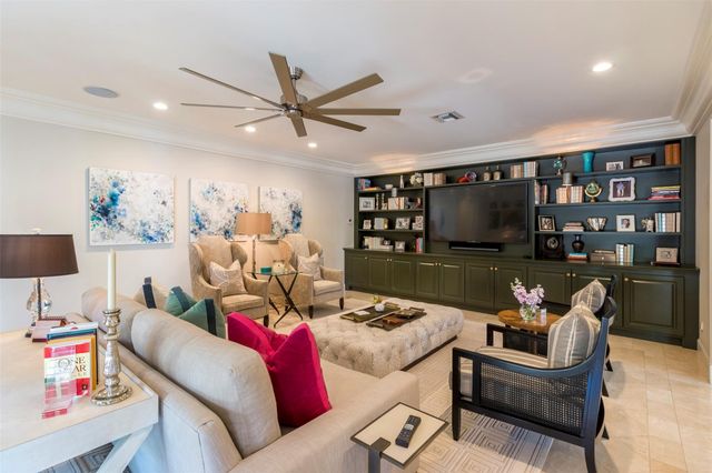 15 PELICAN DR, Fort Lauderdale, FL 33301