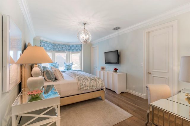 15 PELICAN DR, Fort Lauderdale, FL 33301