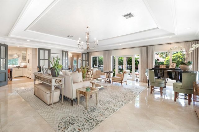 15 PELICAN DR, Fort Lauderdale, FL 33301