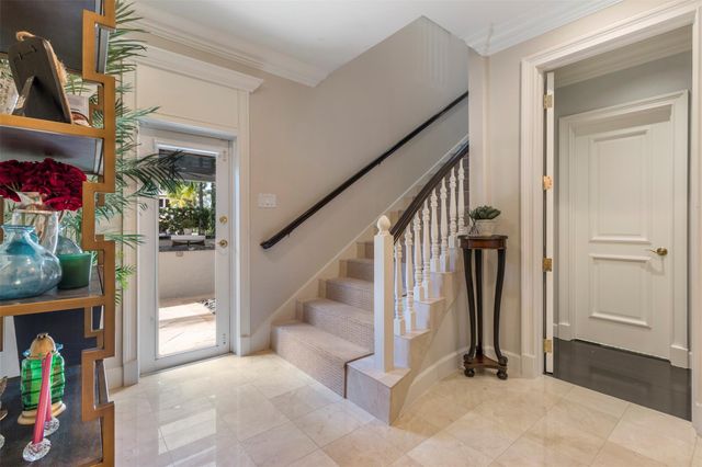 15 PELICAN DR, Fort Lauderdale, FL 33301