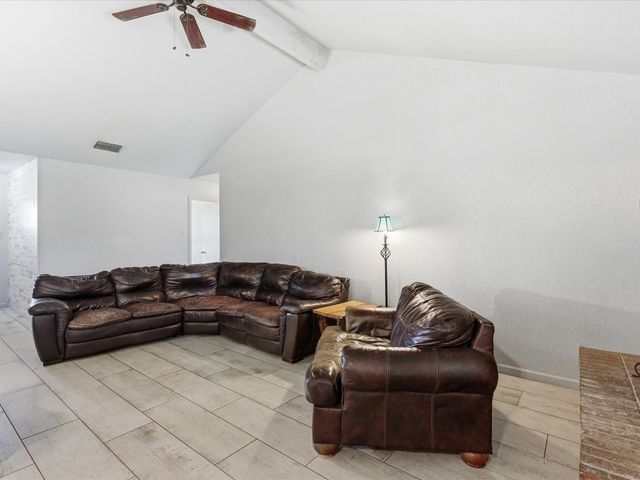 661 Clover Lane, Keller, TX 76248