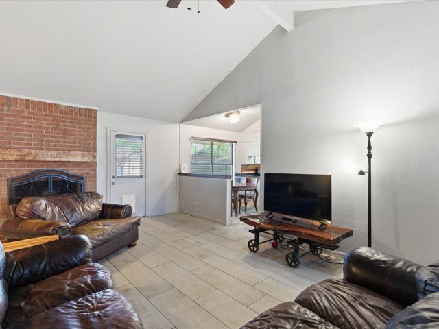 661 Clover Lane, Keller, TX 76248