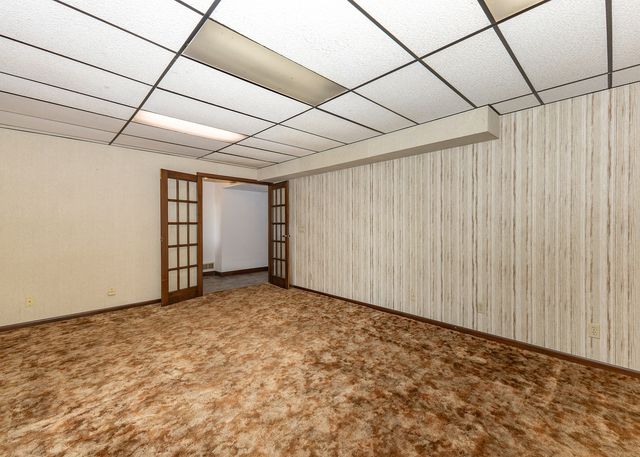 3309 Valley Drive, Geneseo, IL 52722