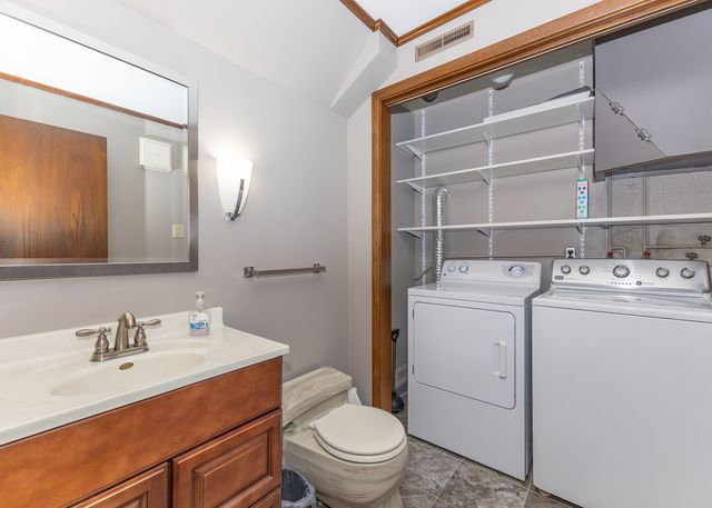 3309 Valley Drive, Geneseo, IL 52722