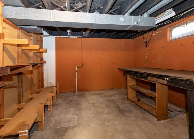 3309 Valley Drive, Geneseo, IL 52722