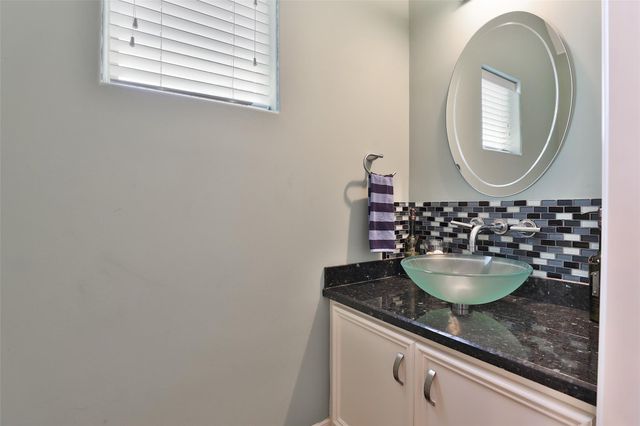 826 E 29th Street, Houston, TX 77009