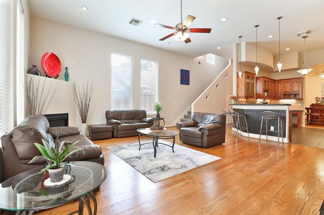 826 E 29th Street, Houston, TX 77009