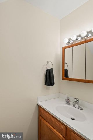 6419 LAMPLIGHTER RDG, Glen Burnie, MD 21061