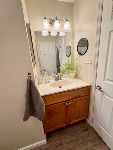 1390 Dogwood Dr, Erin, TN 37061