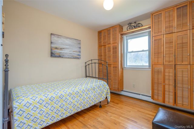 196 E Townline Road, West Nyack, NY 10994