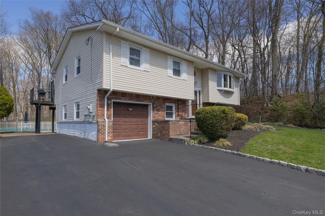 196 E Townline Road, West Nyack, NY 10994